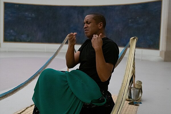 Performance Traja Harrell