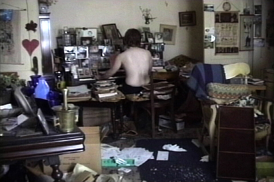 Klara Lidén, aus / from: 550 Jamaica Ave., 2004, Courtesy Klara Lidén & Galerie Neu, Berlin, © Klara Lidén