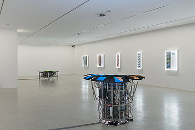 Ausstellungsansicht: Claudia Pagès Rabal. Feudal Holes