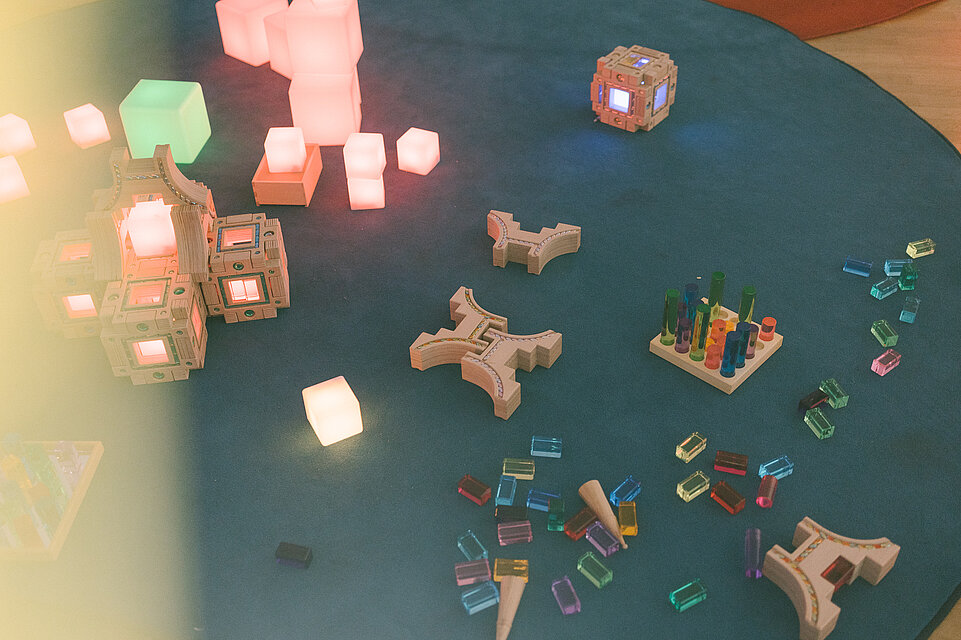 Spielsachen in der Freispielstation im mumok