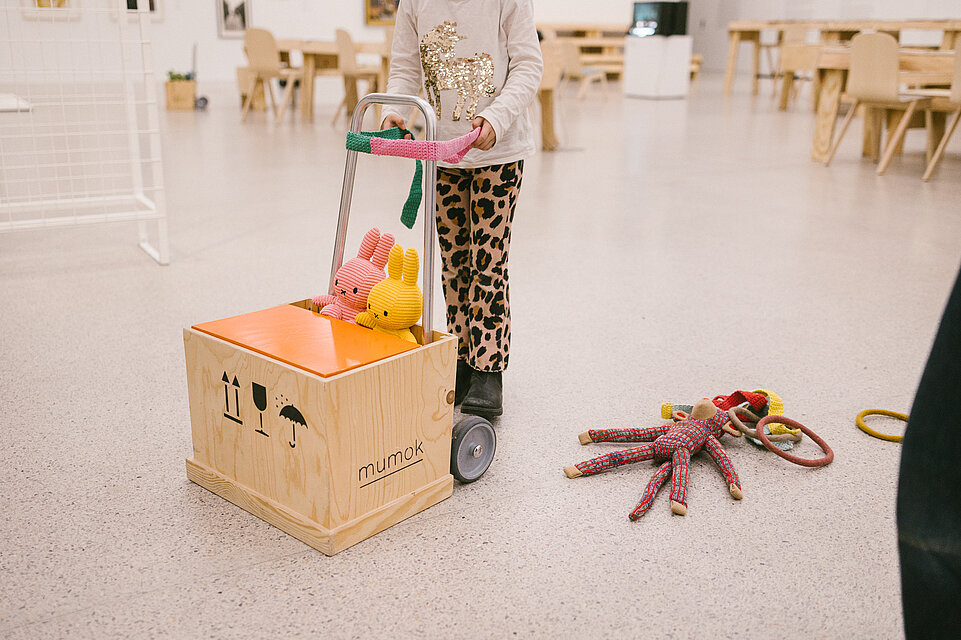 KinderkunstTransporter im mumok