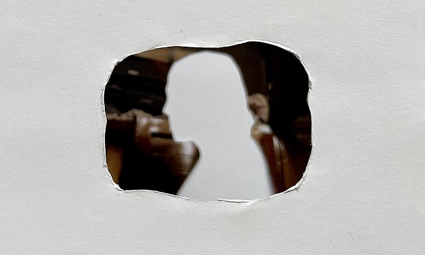 
            
                Sara Karimi, aus / from: A hole inside a hole, 2025, Courtesy, © Sara Karimi
            
        