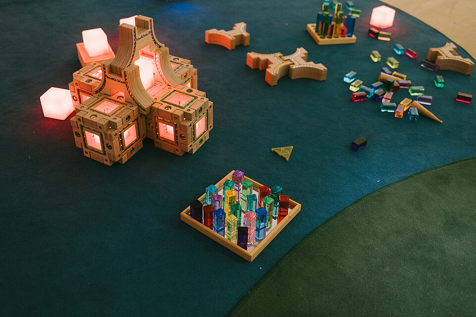 Spielsachen in der Freispielstation im mumok