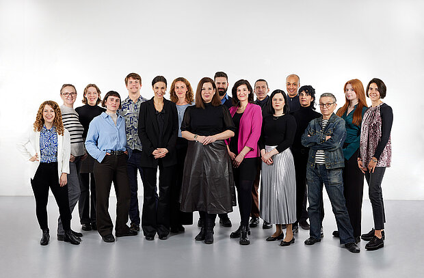 
            
                eine Gruppe von Personen, das Team der Kunstvermittlung im mumok
            
        