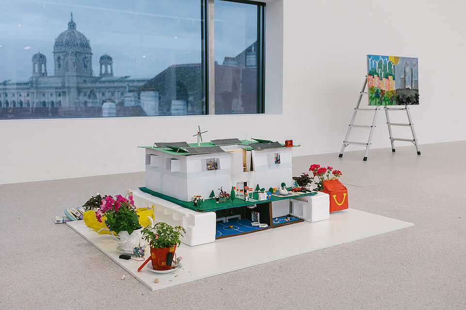 Exhibition View Cultural Collisions. Energy Sources of Inspiration