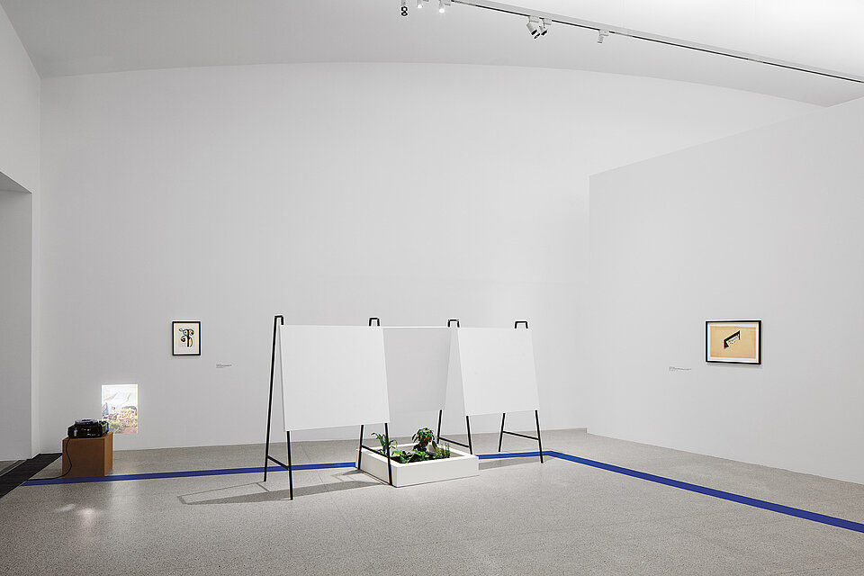 Ausstellungsansicht Die Welt von morgen wird eine weitere Gegenwart gewesen sein
