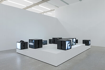 Ausstellungsansicht: Mapping the 60s. Kunst-Geschichten aus den Sammlungen des mumok