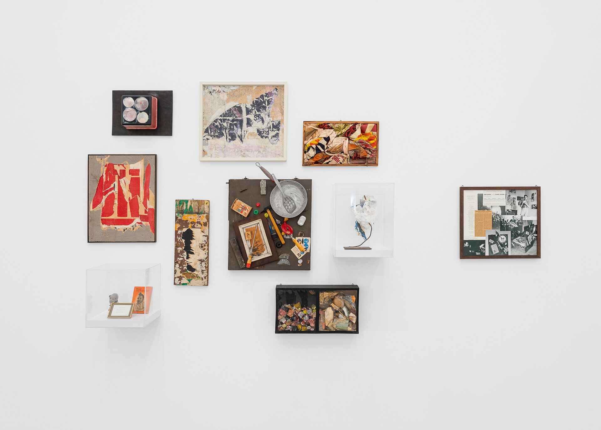 Ausstellungsansicht: Mapping the 60s. Kunst-Geschichten aus den Sammlungen des mumok