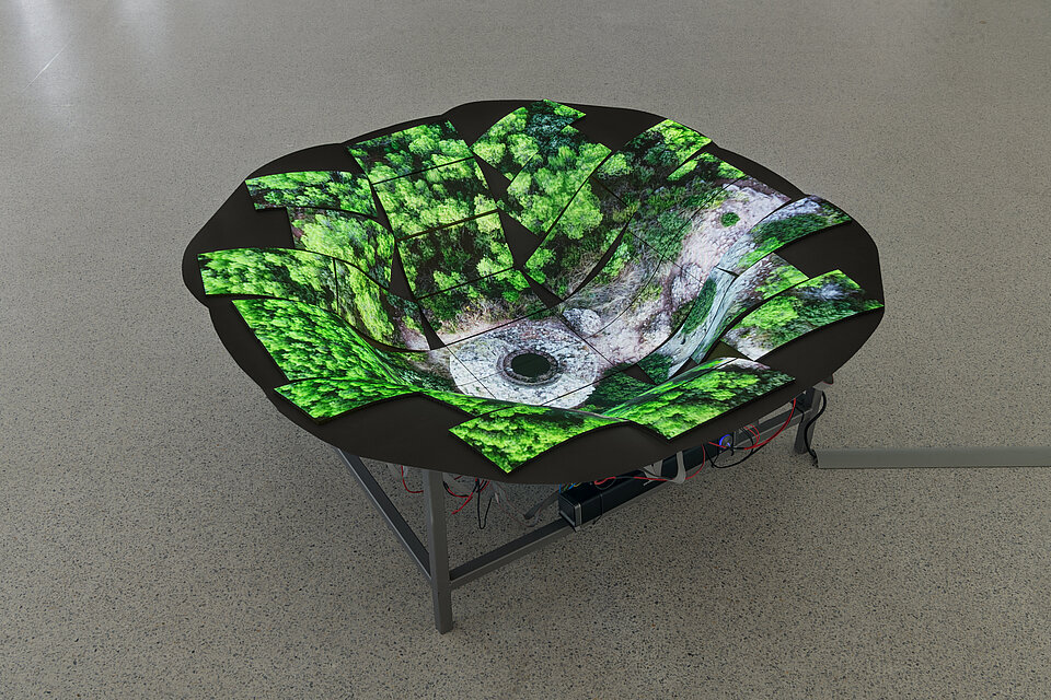 Exhibition View Claudia Pagès Rabal. Feudal Holes